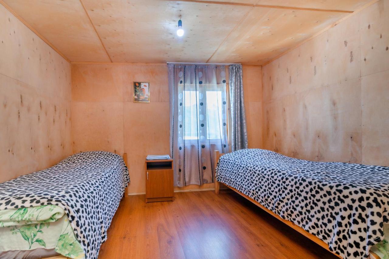 Guest House Old Omalo ภายนอก รูปภาพ