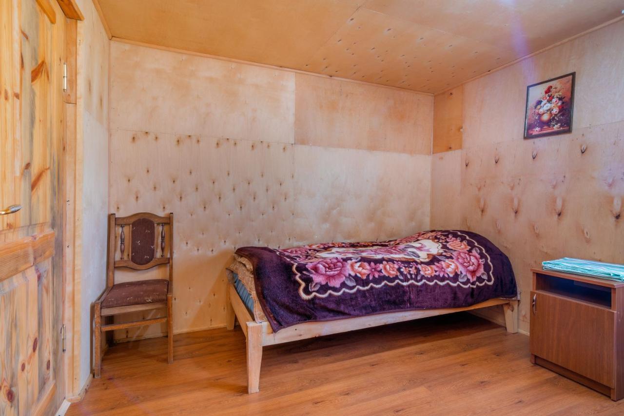 Guest House Old Omalo ภายนอก รูปภาพ