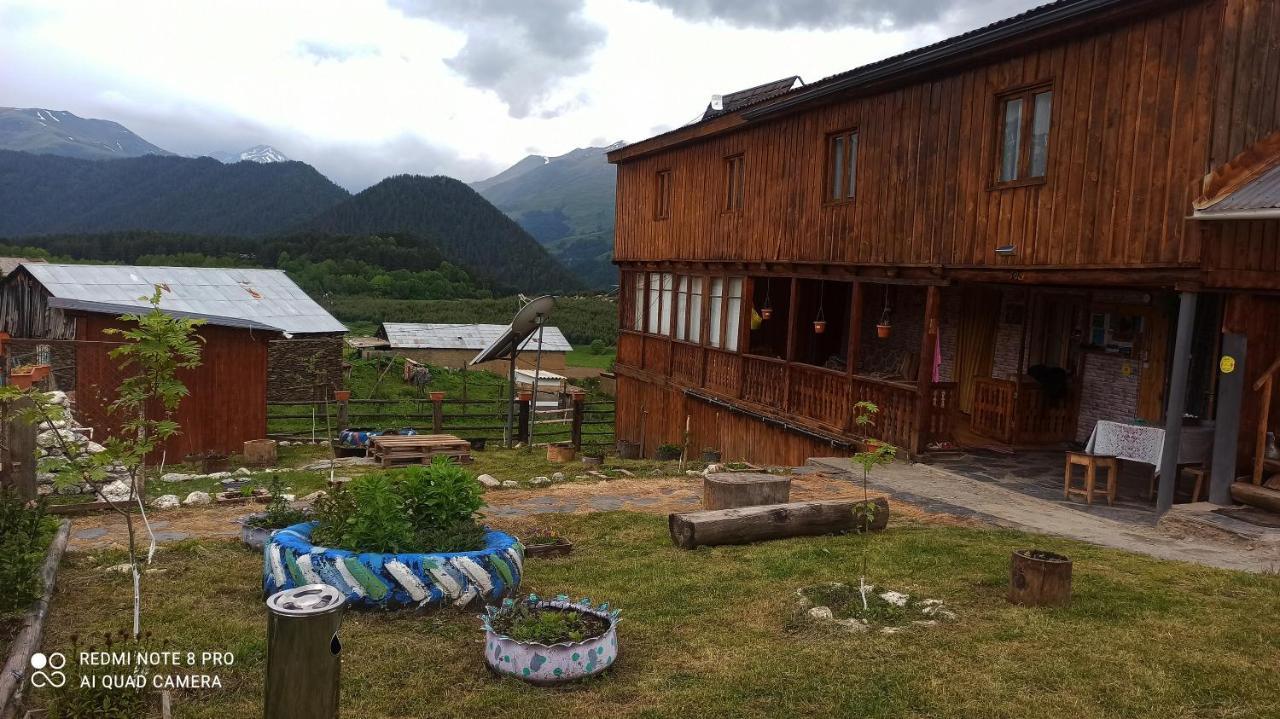 Guest House Old Omalo ภายนอก รูปภาพ