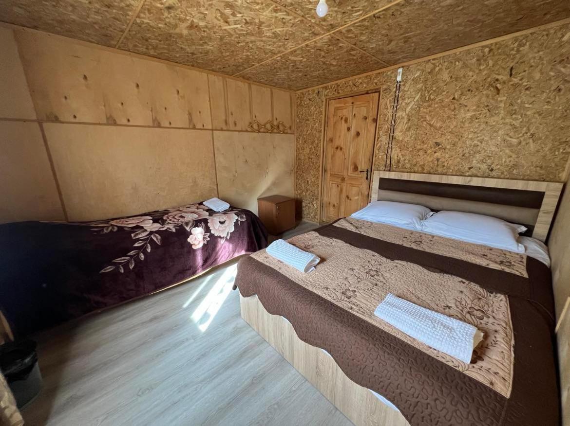 Guest House Old Omalo ภายนอก รูปภาพ